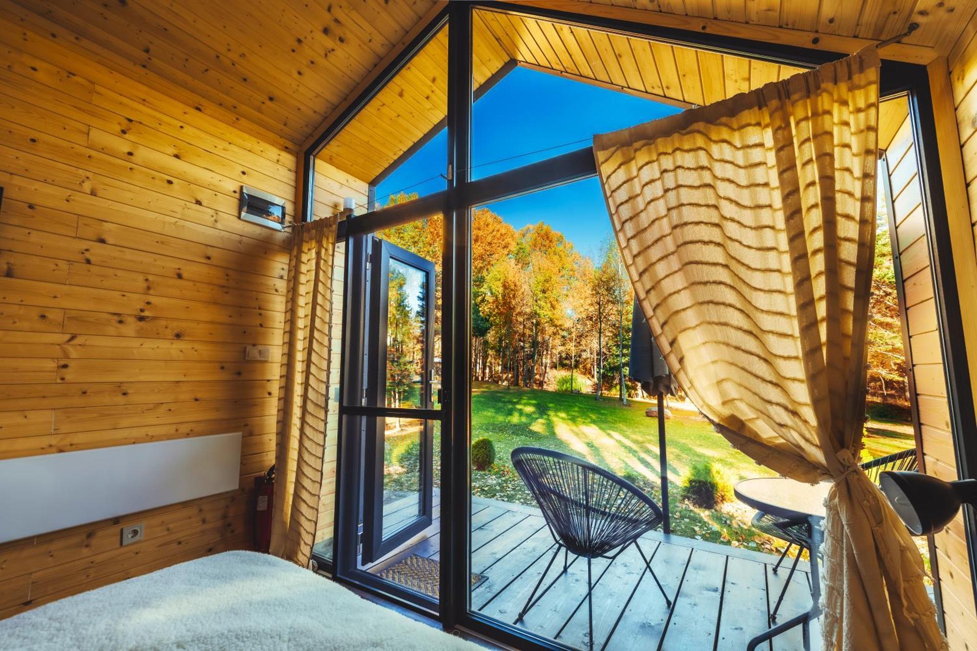 Saint Constantine Mountain Retreat Готель Пештера