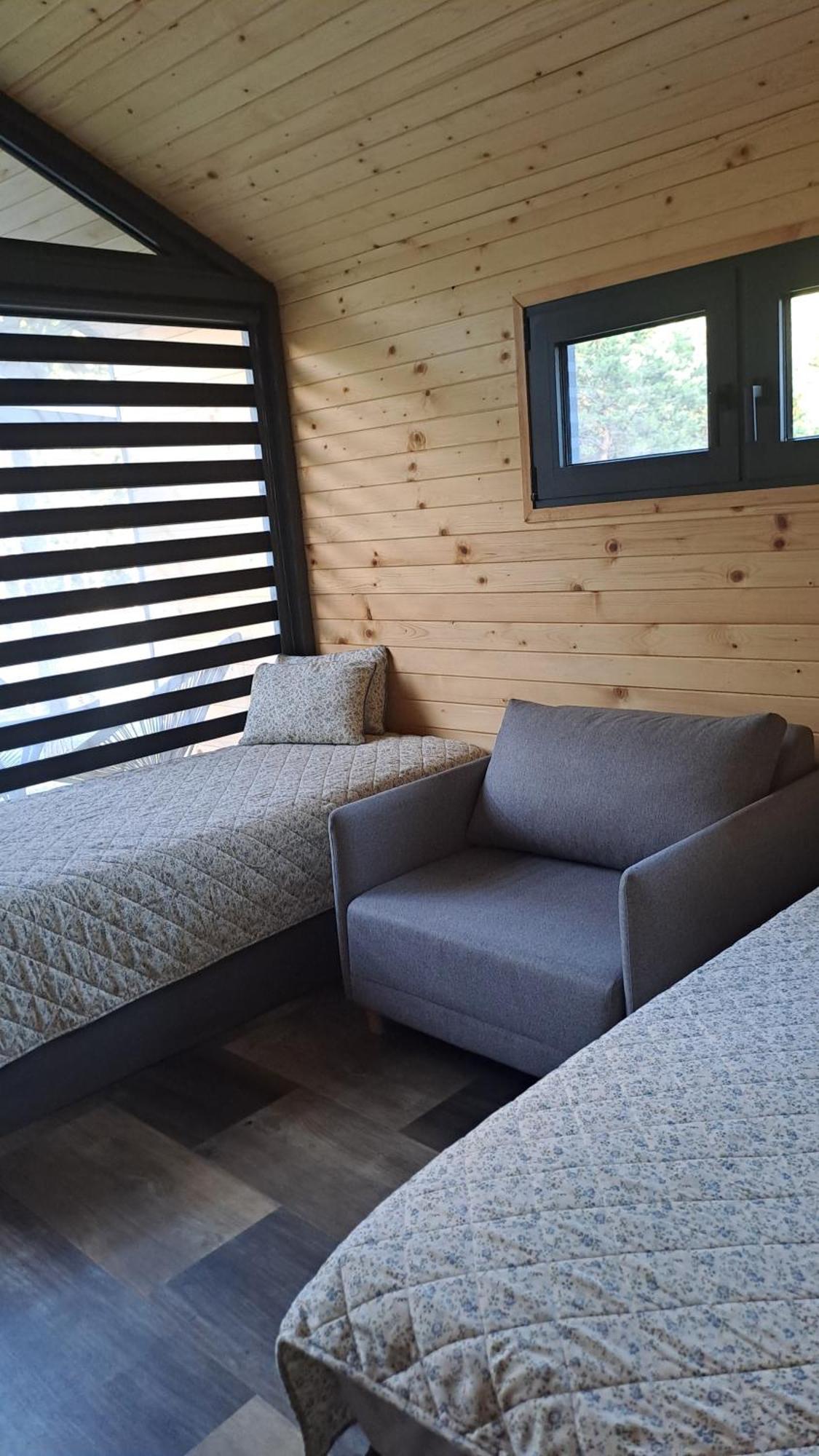 Saint Constantine Mountain Retreat Готель Пештера