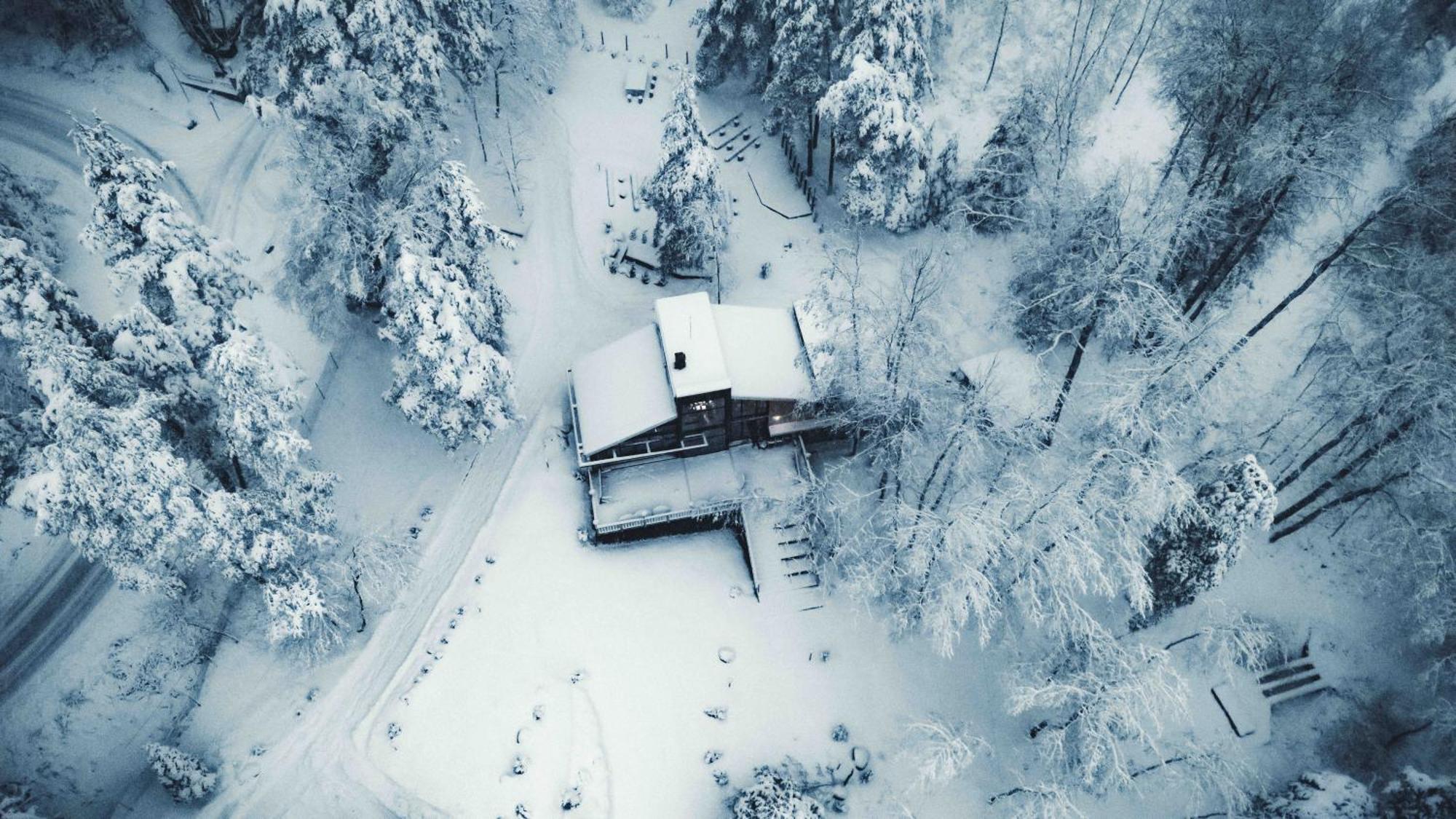 Saint Constantine Mountain Retreat Пештера